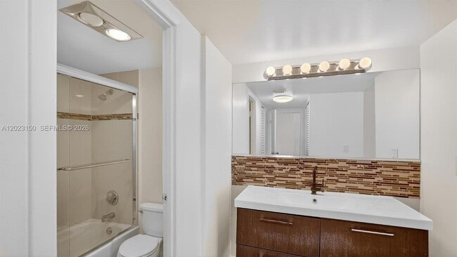 Building Photo - 20335 W Country Club Dr