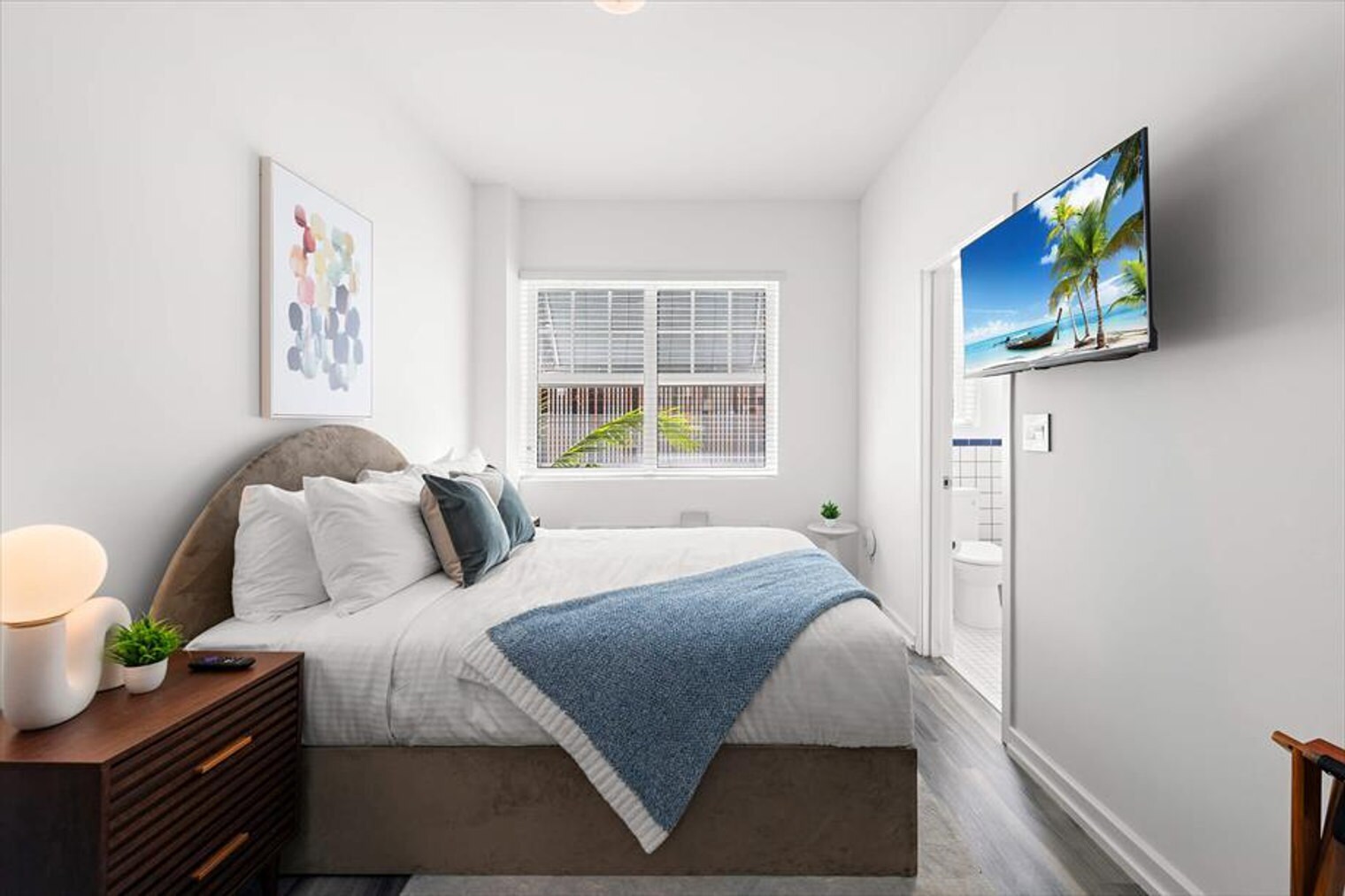 Building Photo - 1701 Alton Rd