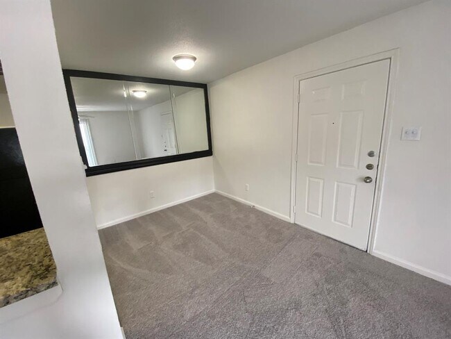 Building Photo - 12902 Brant Rock Dr