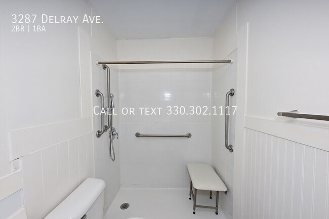 Building Photo - 3287 Delray Ave NW