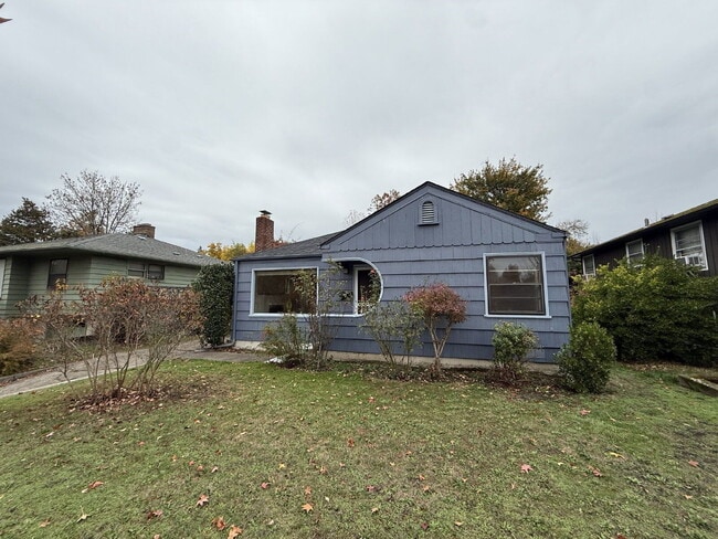 Building Photo - 2375 Onyx St