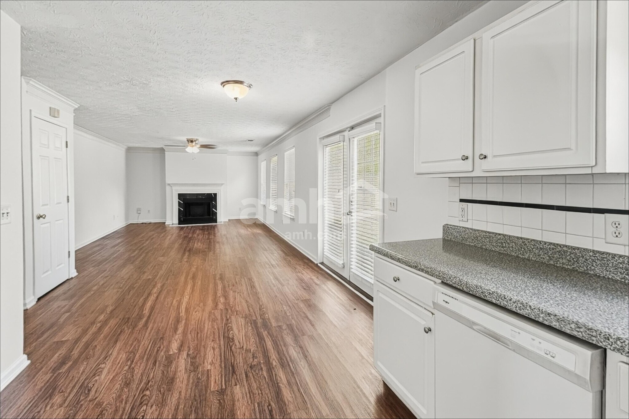 Building Photo - 1394 Ivey Pointe Dr SE
