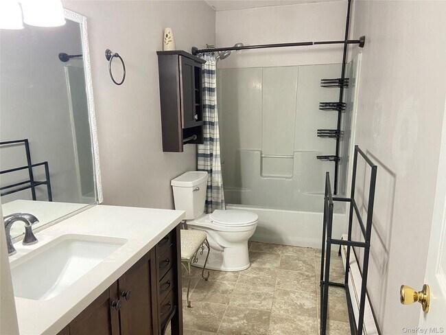 Building Photo - 38 Edmunds Ln