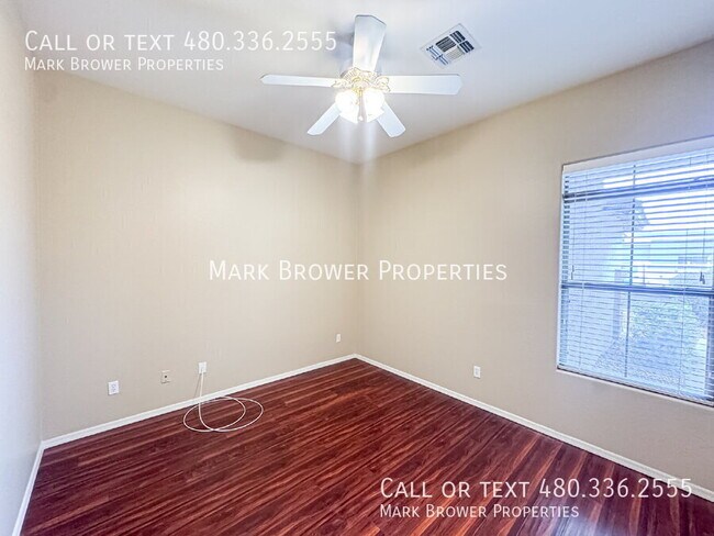 Building Photo - 1861 E Indigo Dr