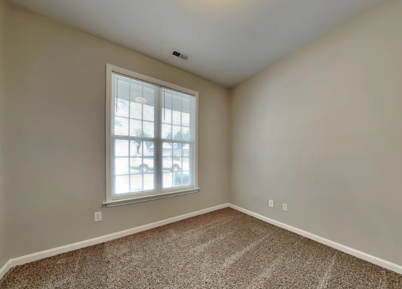 Building Photo - 160 Plott Hound Dr