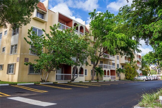 Building Photo - 7845 Camino Real