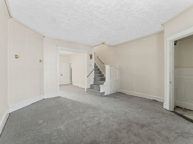 Building Photo - 6558 Limekiln Pike