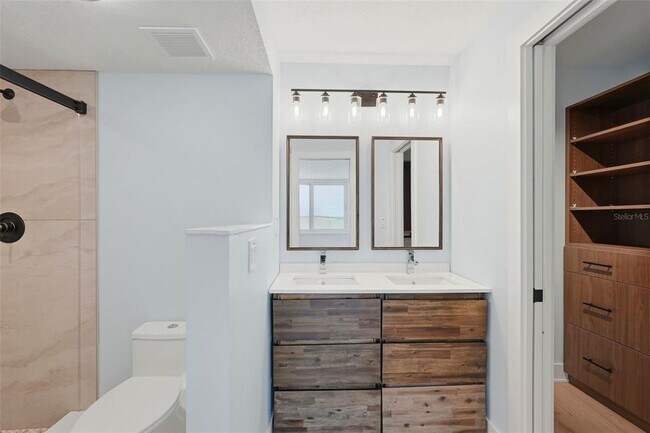 Building Photo - 5277 Isla Key Blvd S
