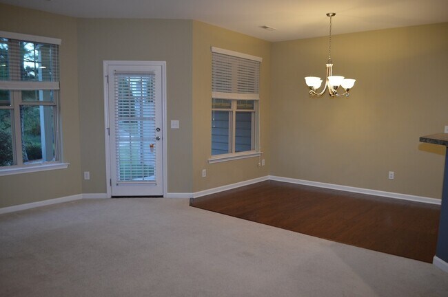 Building Photo - 532 Panorama Park Pl., Cary, NC - Bev Robe...