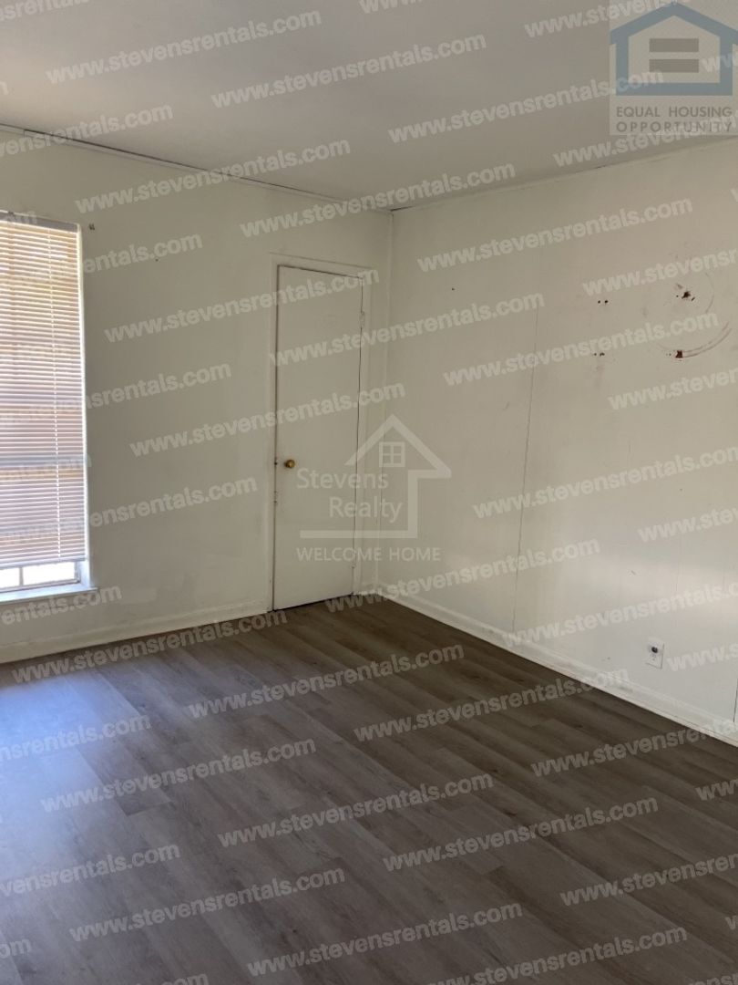 Building Photo - 3518 Ohls Ave