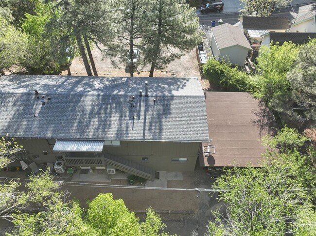 Building Photo - 278 S Hardin St