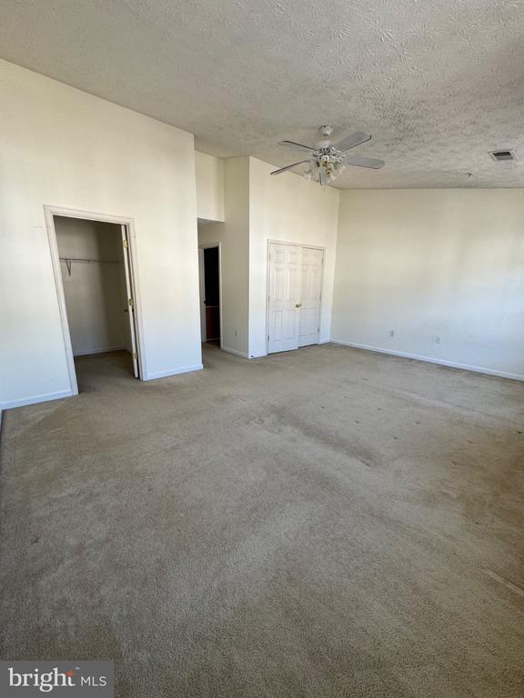 Building Photo - 1604 Briarview Ct