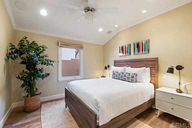 Building Photo - 8405 El Paseo Grande