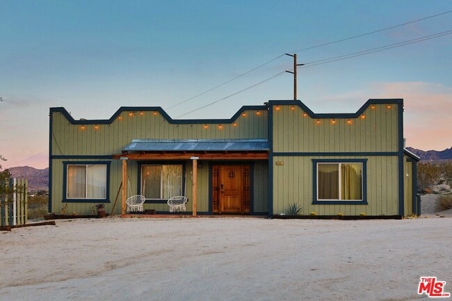 Building Photo - 6767 California Ave