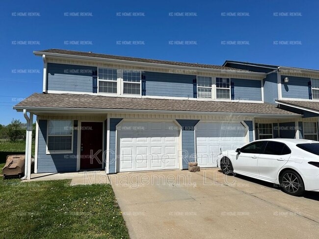 Primary Photo - 502 Sky Vue Dr