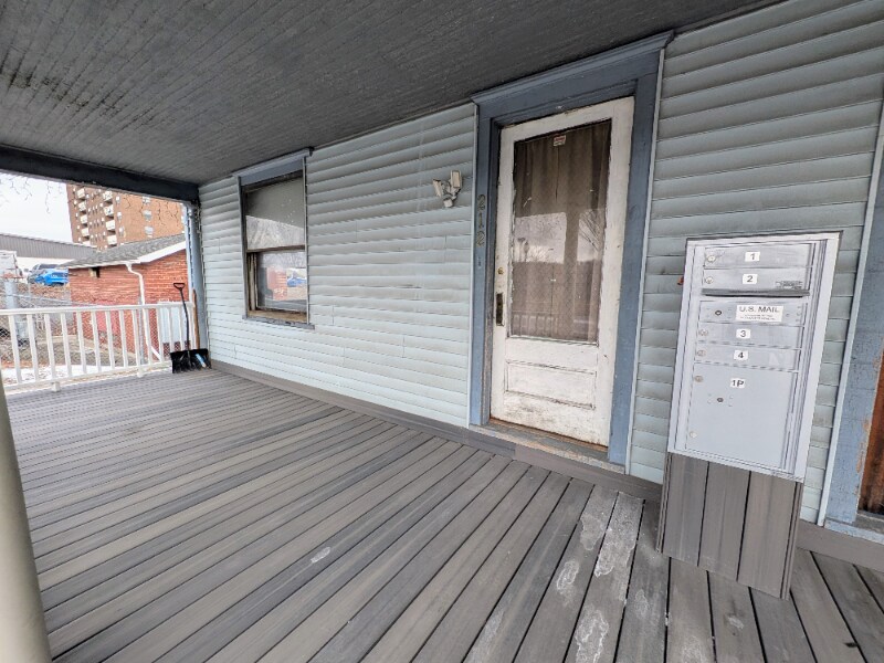 Building Photo - 214-214 S Front St