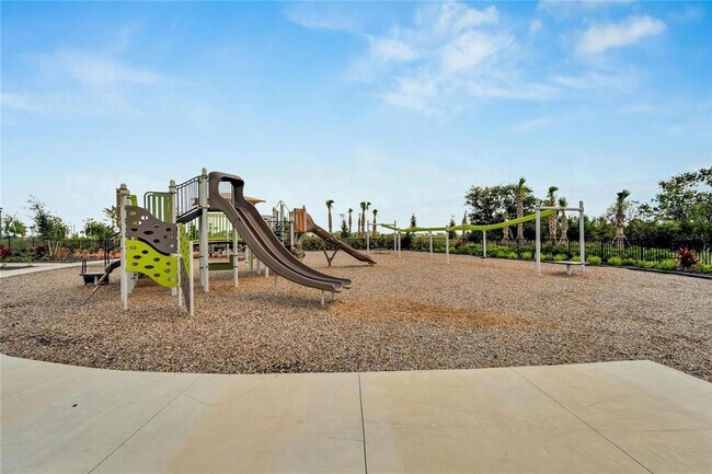 Building Photo - 17641 Crescent Moon Lp