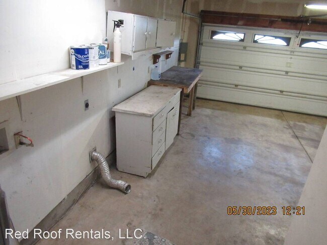 Building Photo - 3 br, 2 bath House - 22712 82nd Ave E
