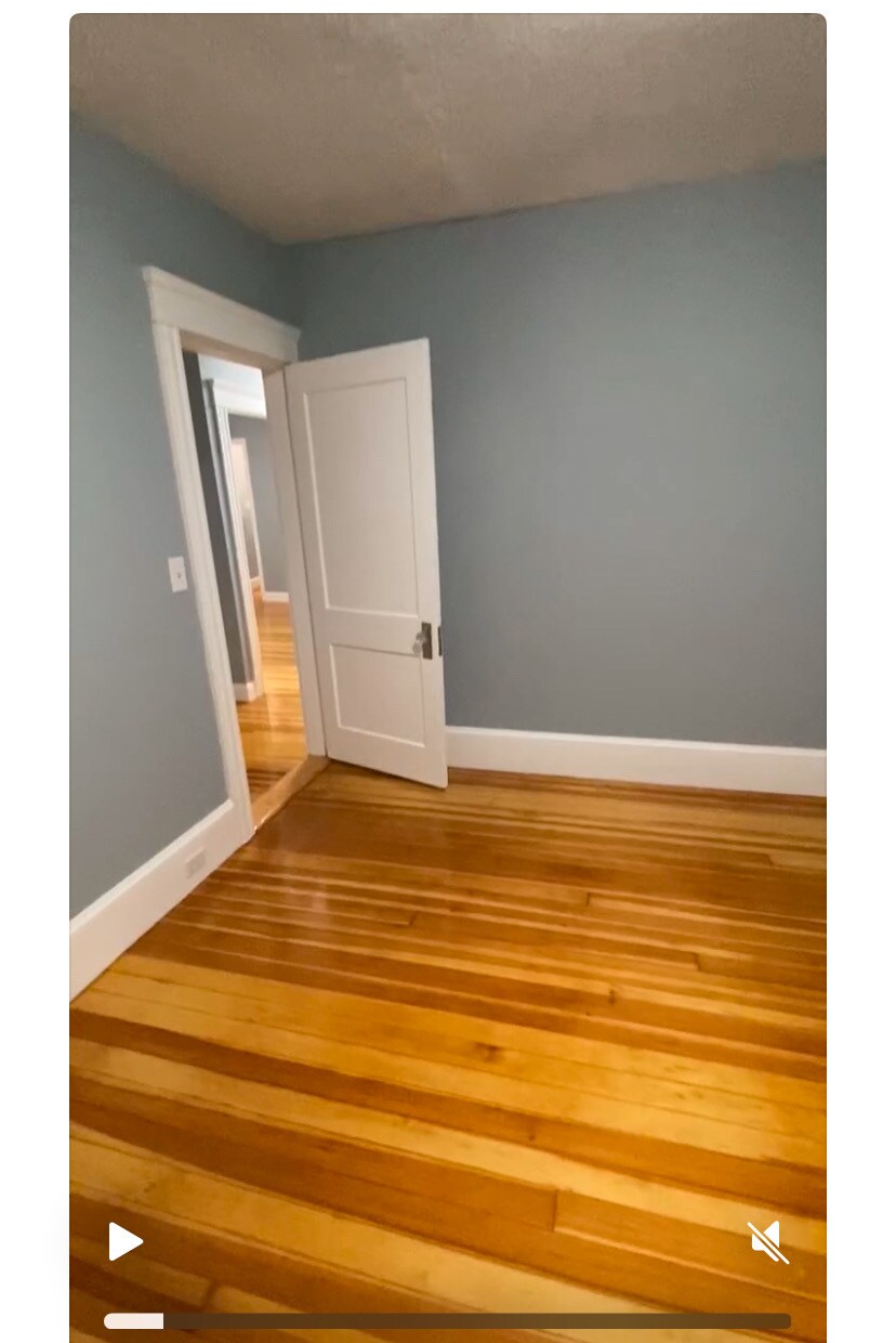 Building Photo - 80 Fort St