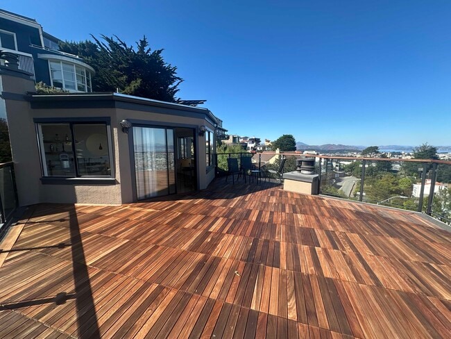 Building Photo - 304 Twin Peaks Blvd