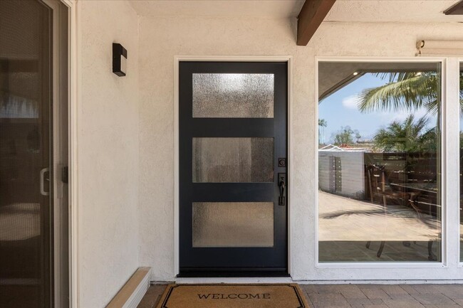 Building Photo - 1356 San Julian Dr