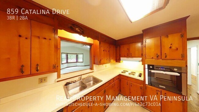 Building Photo - 859 Catalina Dr