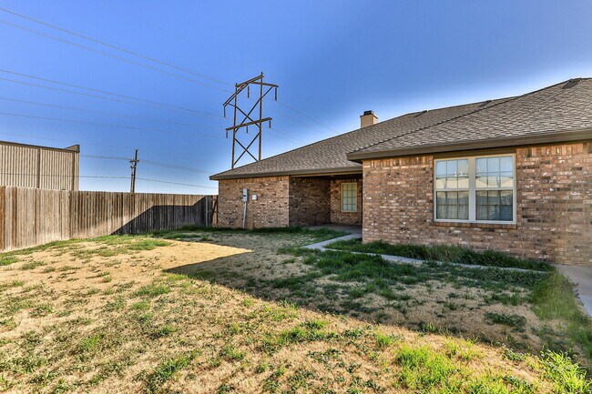 Building Photo - 10604 York Ave
