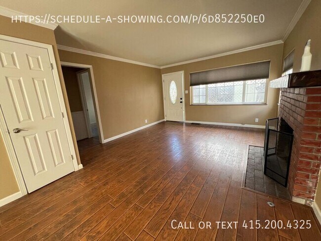 Building Photo - Spacious 3 Bedroom 2 Bath Home in Monterey