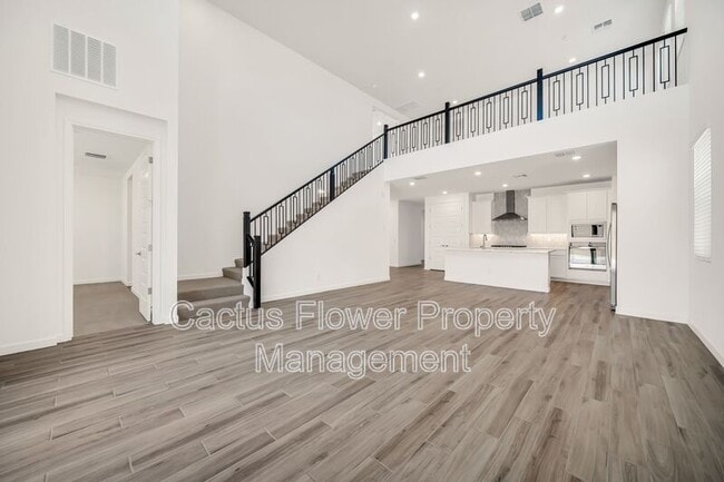 Building Photo - 6946 W Buckhorn Trail