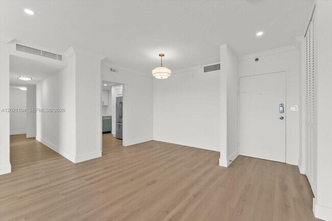 Building Photo - 2451 Brickell Ave