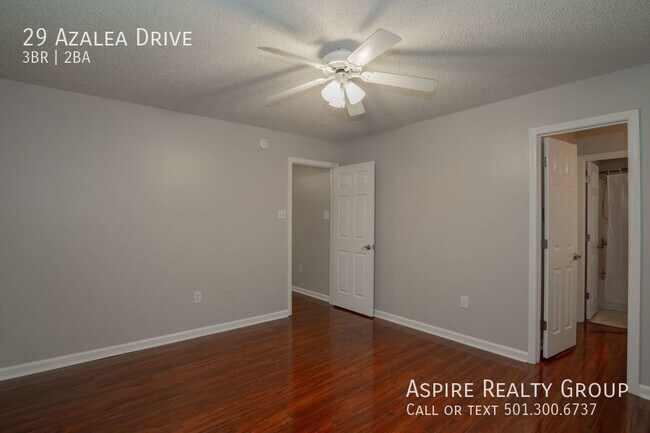 Building Photo - 29 Azalea Dr