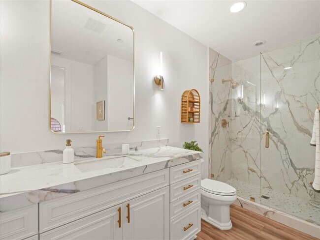 Building Photo - 202 Windward Passage