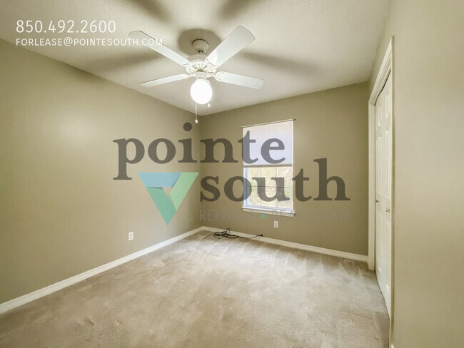 Building Photo - 5917 N Bay Point Dr