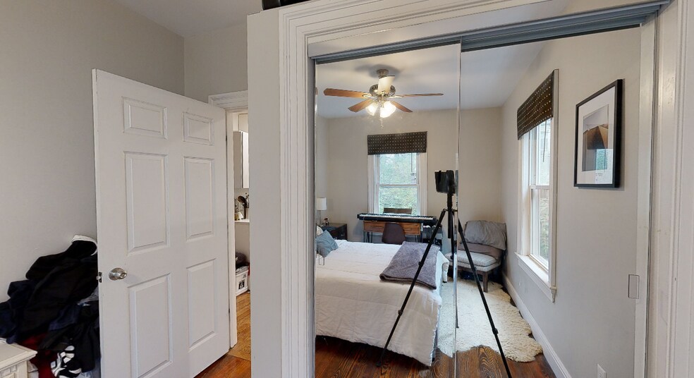Apt 1 - 167 Hampshire St