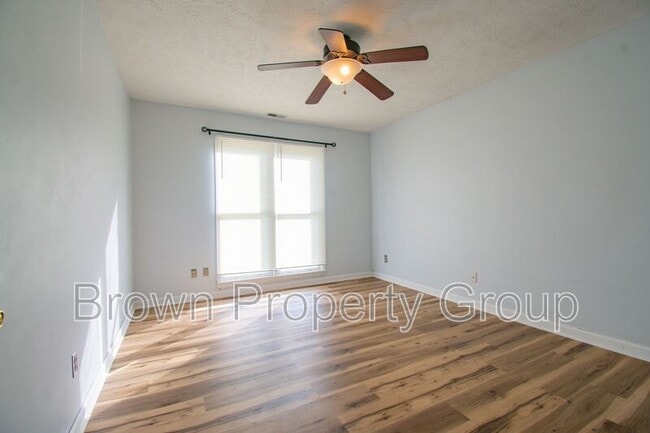 Building Photo - 6839 Shawcross Ln