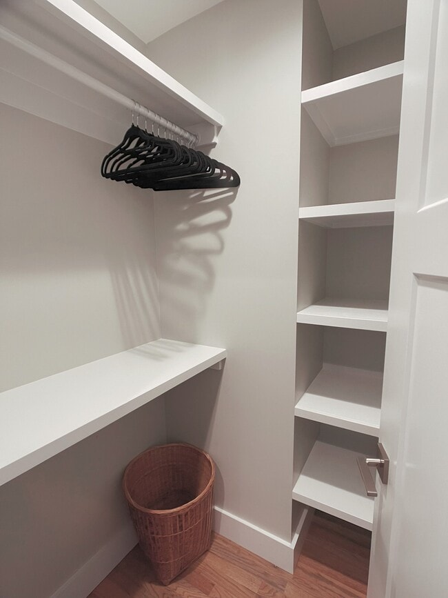 Building Photo - 71 Stoner Rd