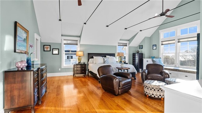 Building Photo - 3 Doris Terrace