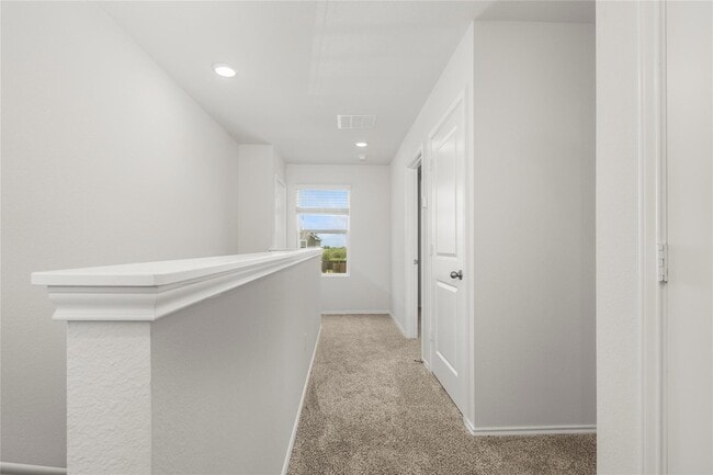 Building Photo - 119 Kendall Ln