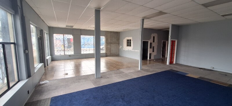 Building Photo - 1430 W Martin Luther King Jr Blvd