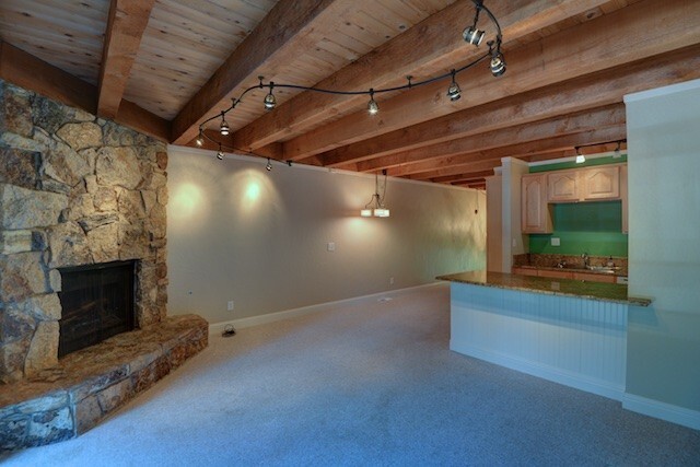 Building Photo - Incline Village: Condo - 3 Bedrooms, 2 Ful...