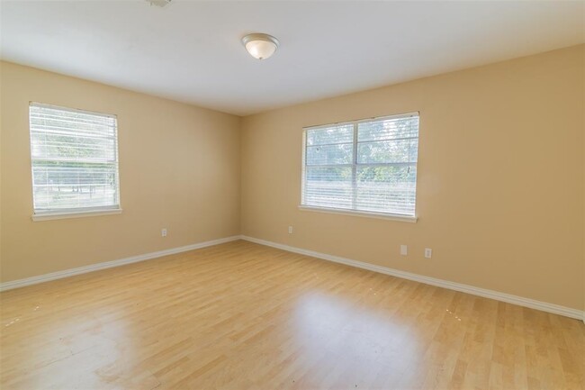 Building Photo - 2137 FM 1375