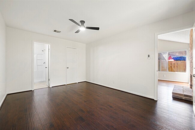 Building Photo - 2922 Whetrock Ln