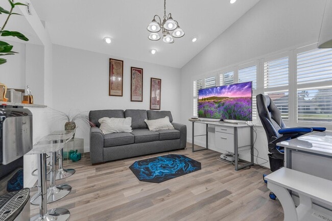 Building Photo - 11120 Sangria Ct
