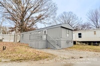 Building Photo - 1305 N Floyd St