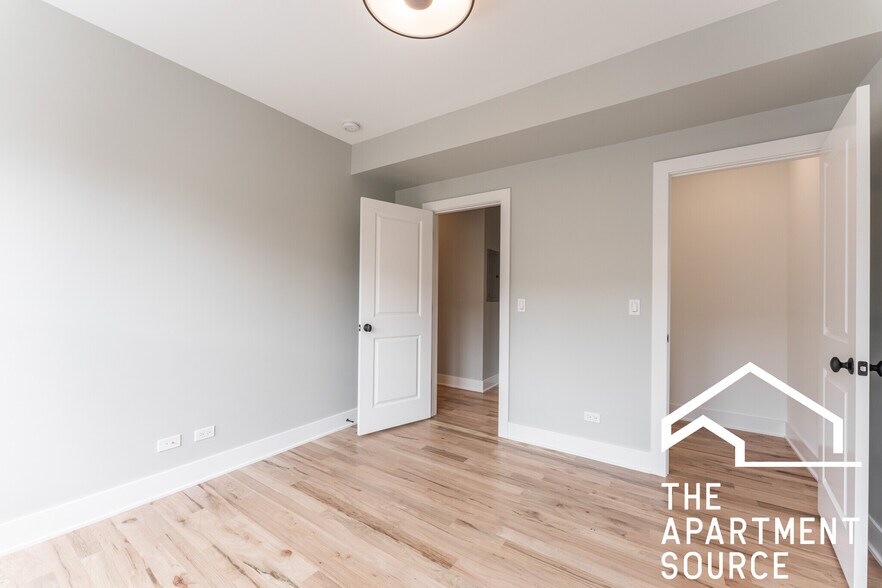 Building Photo - 2541 N Campbell Ave