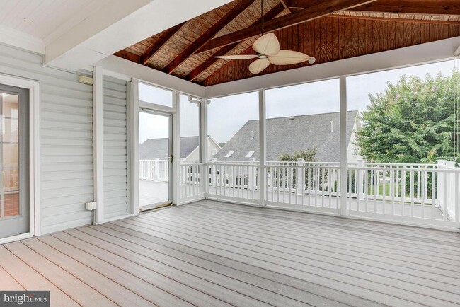 Building Photo - 6143 Ferrier Ct