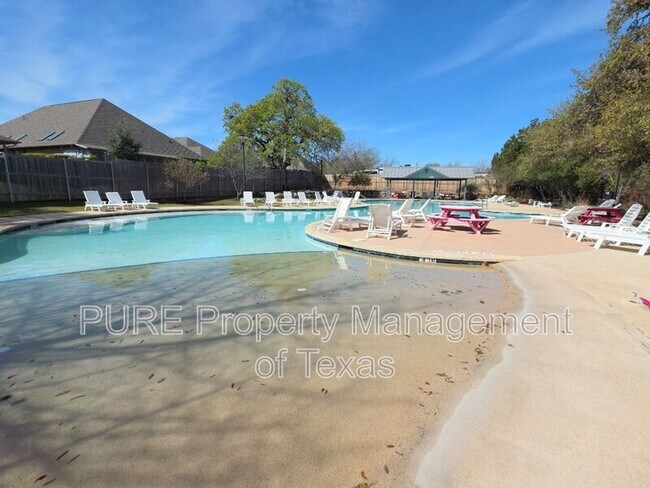 Building Photo - 13208 Mariscan St