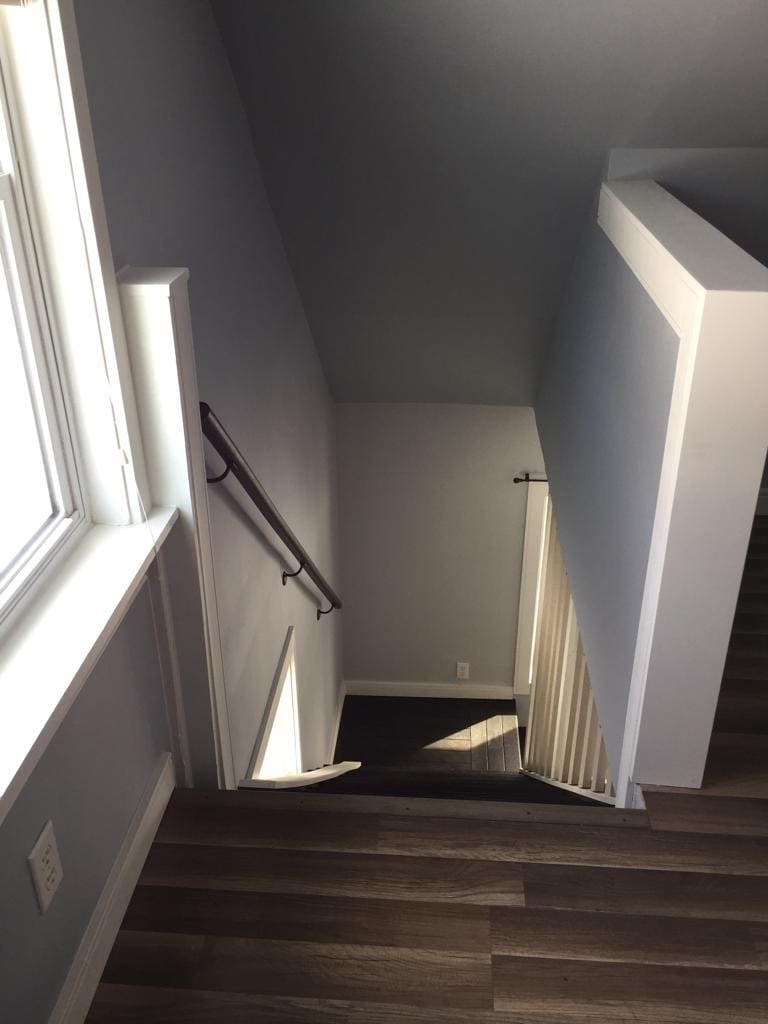 Building Photo - 441 Rosedale Ter