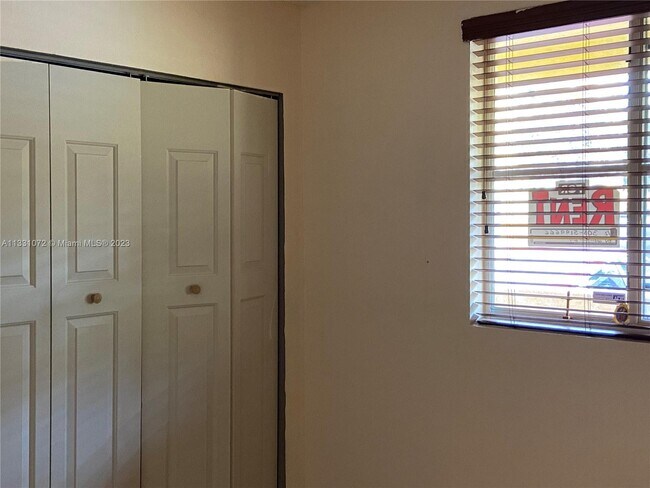 Building Photo - 14961 SW 82nd Ln