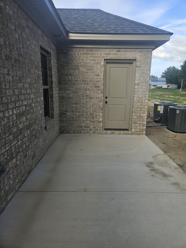 Building Photo - 891 Forehand Rd